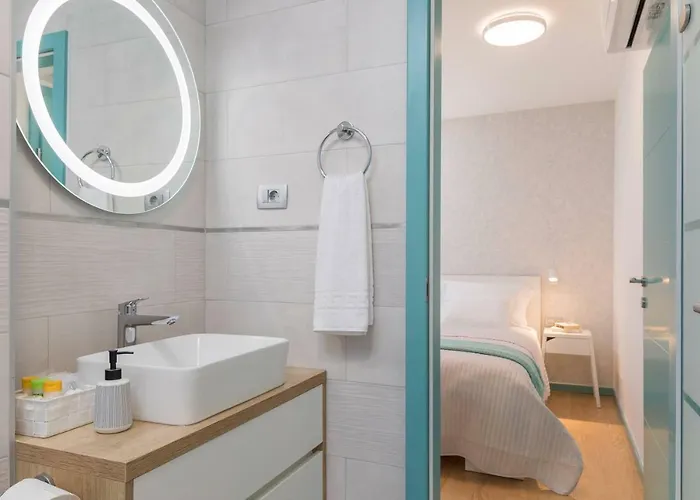 Marulovo Hills * 特罗吉尔