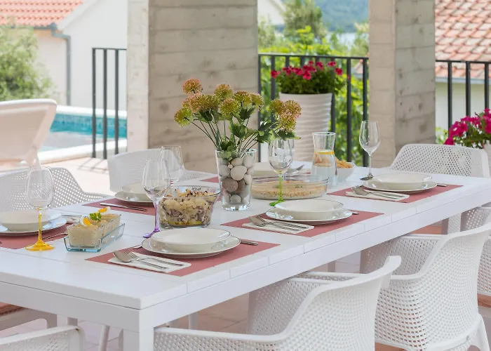 Villa Marulovo Hills *